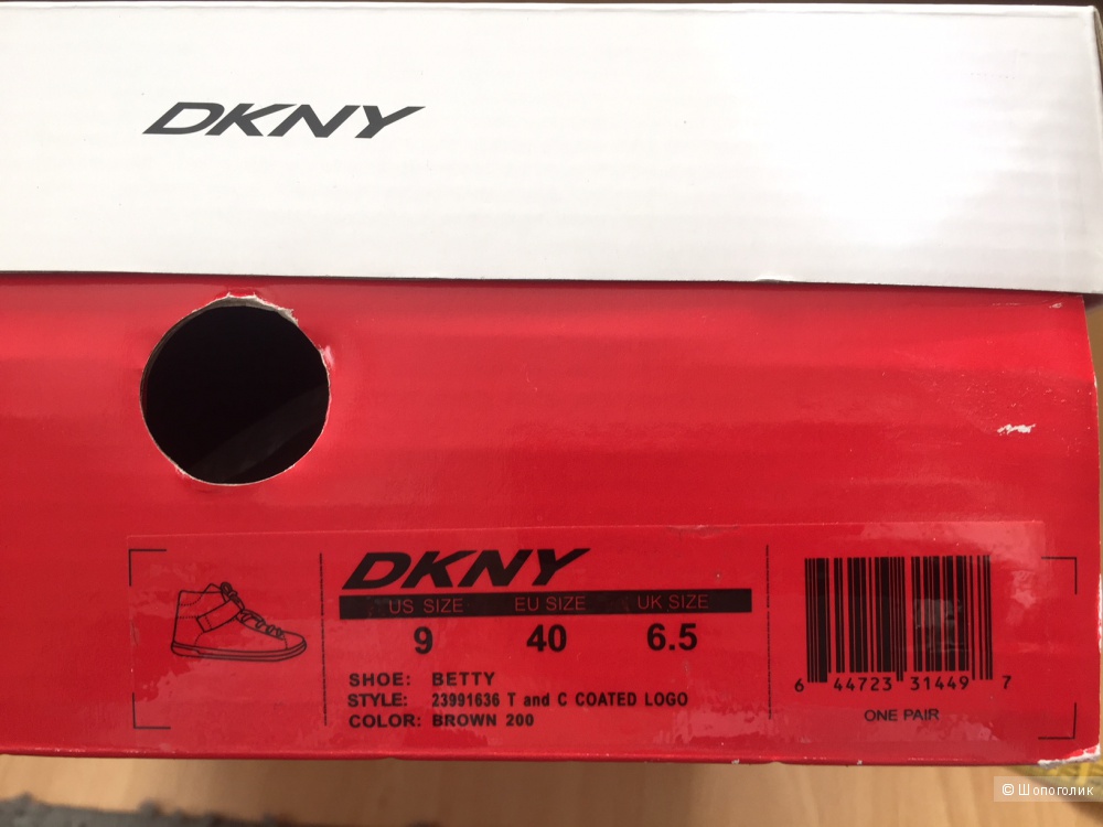 Высокие кроссовки DKNY, р. 40, US 9