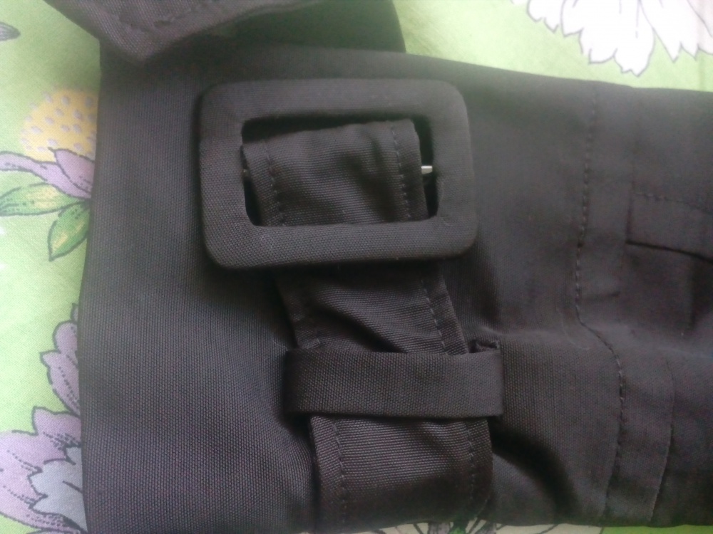 Плащ. Zara Basic. Р-р М.