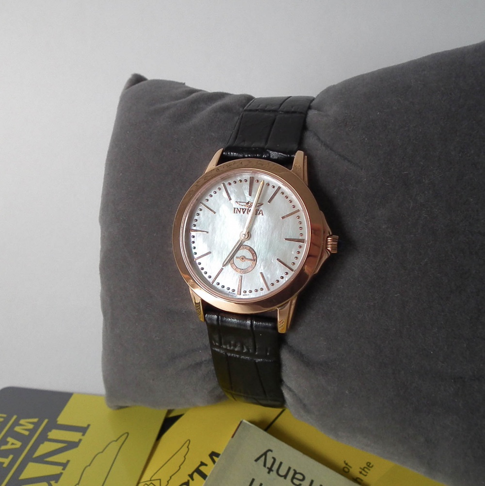 Швейцарские часы Invicta подарочный набор