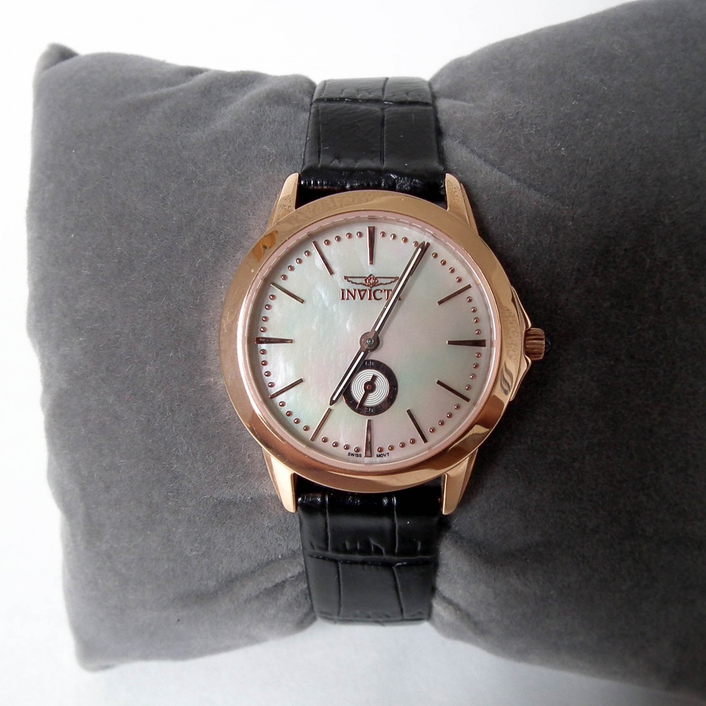 Швейцарские часы Invicta подарочный набор