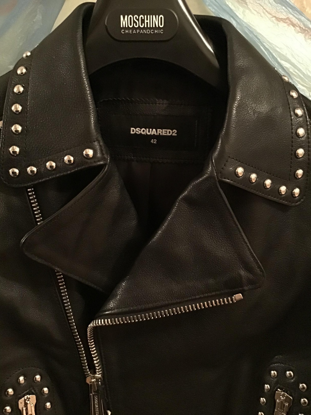 Кожаная куртка косуха DSQUARED2,42 IT (44 RUS)