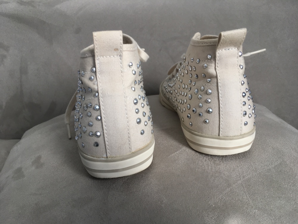 Кеды GUESS, размер 37 EUR