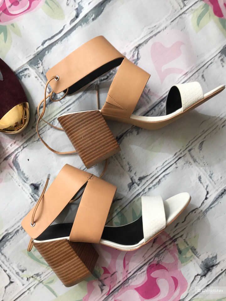 Босоножки Rebecca Minkoff на 40-41
