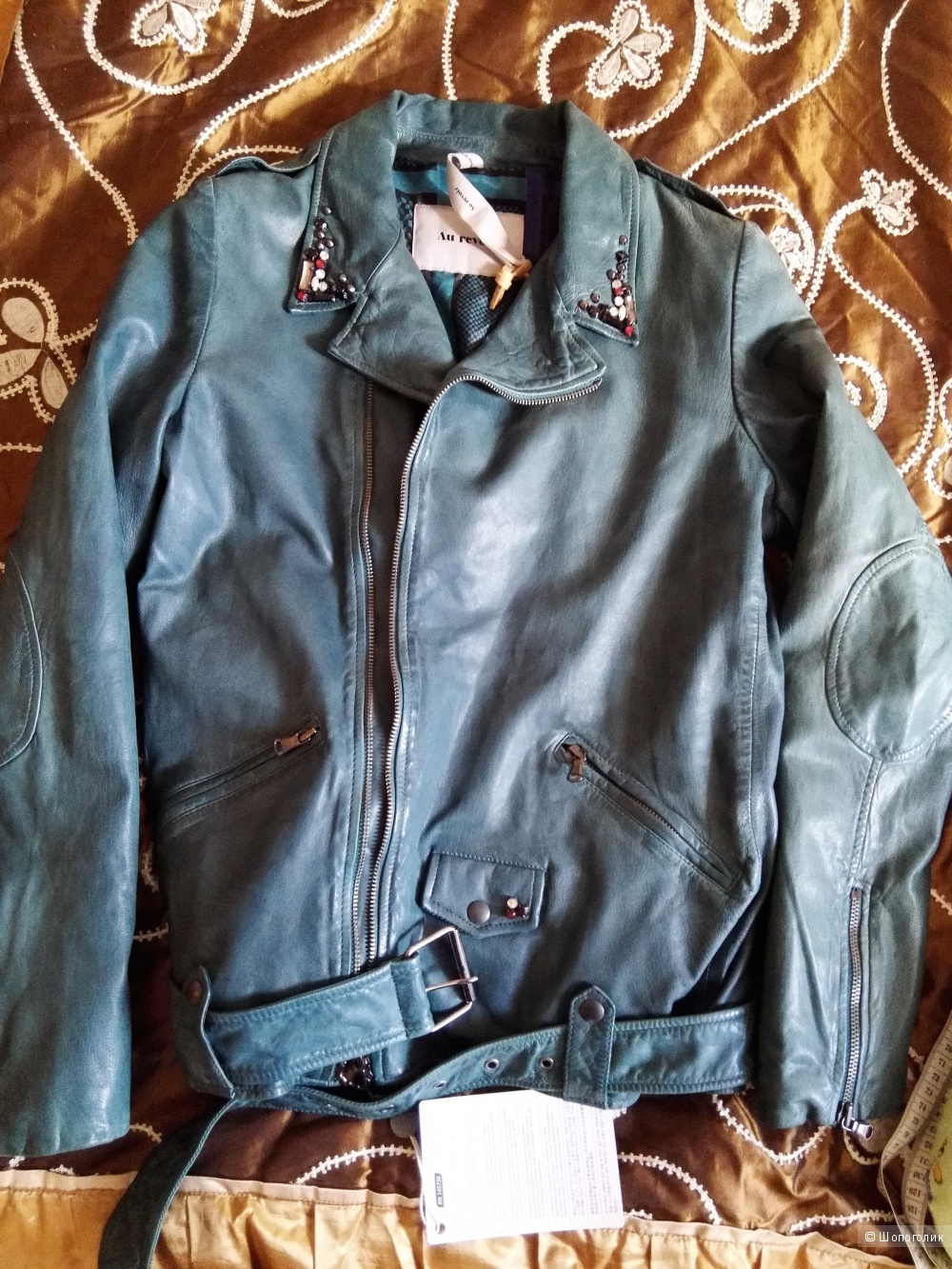 Кожаная куртка AU REVOIR  44 ( на 42)  росс. размер