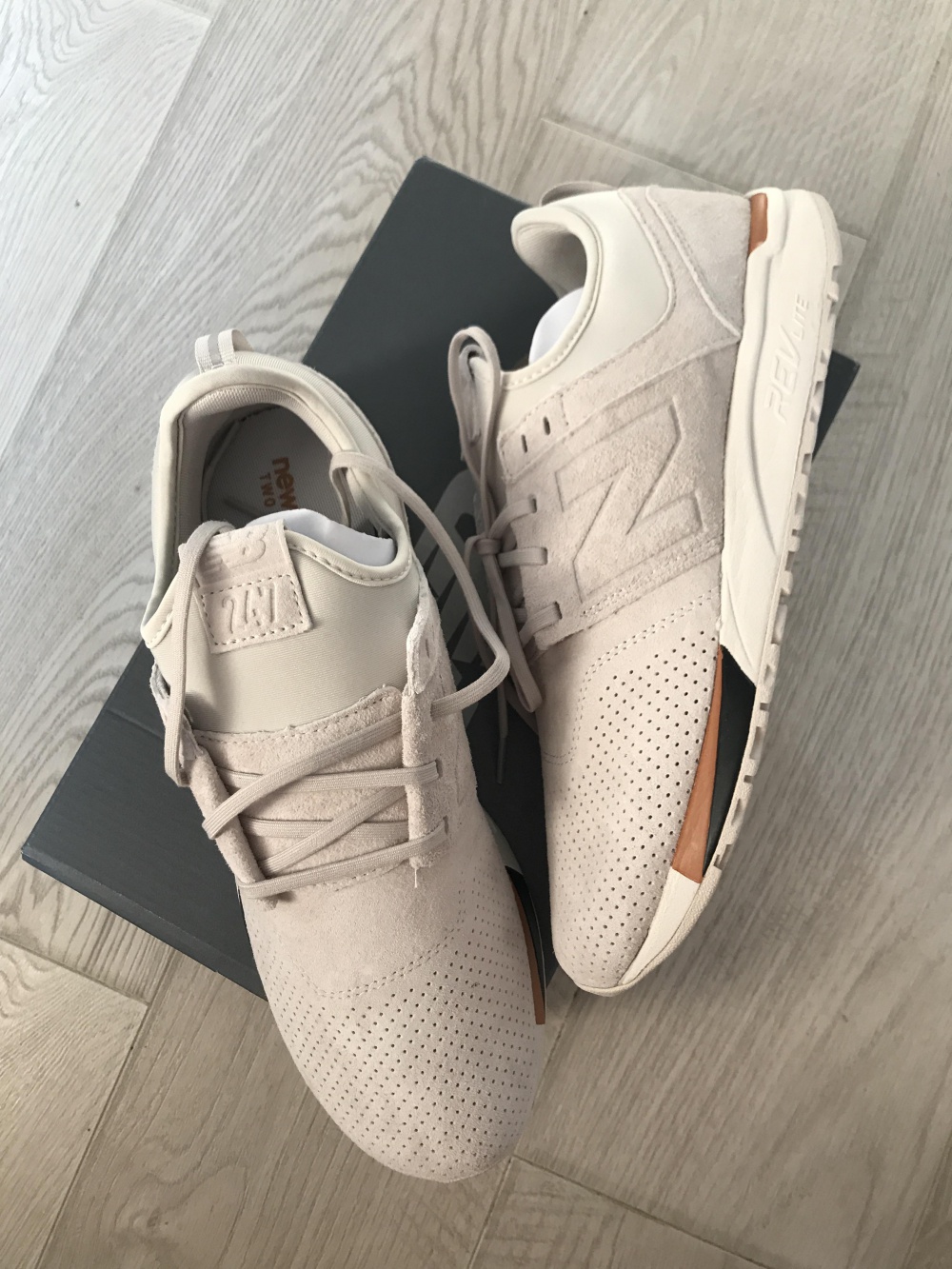 Кроссовки new balance, размер 9,5