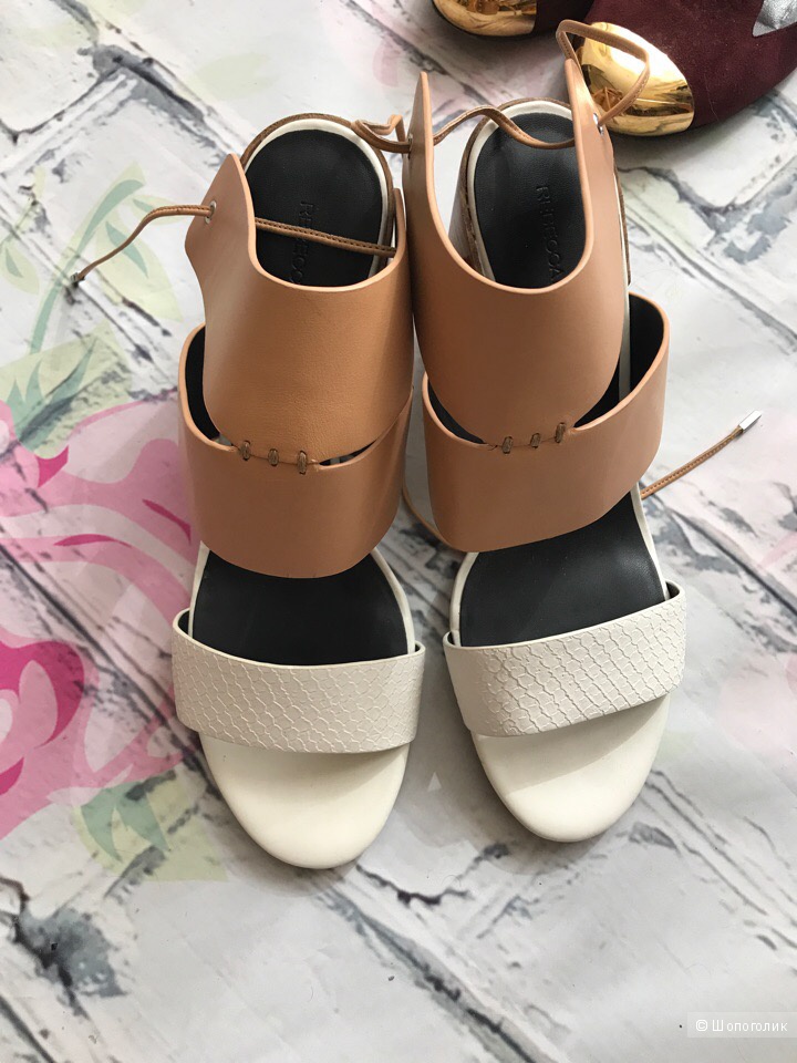 Босоножки Rebecca Minkoff на 40-41