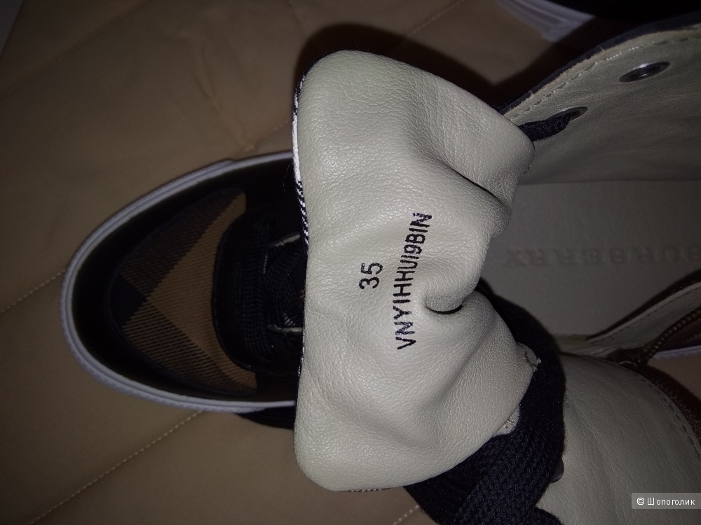 Кроссовки Burberry, размер 35