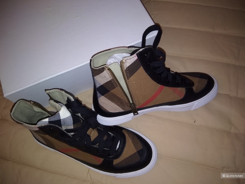 Кроссовки Burberry, размер 35