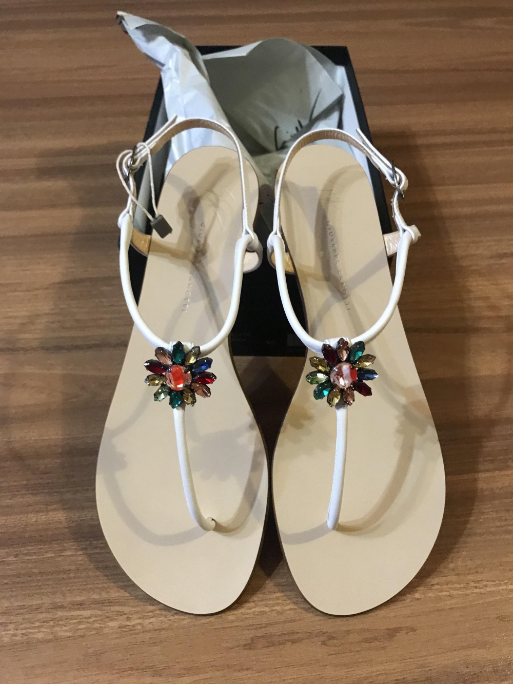Белые босоножки GIUSEPPE ZANOTTI 40 размер (на 39)