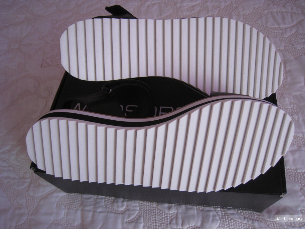 Босоножки WINDSOR SMITH, на 37-37,5р