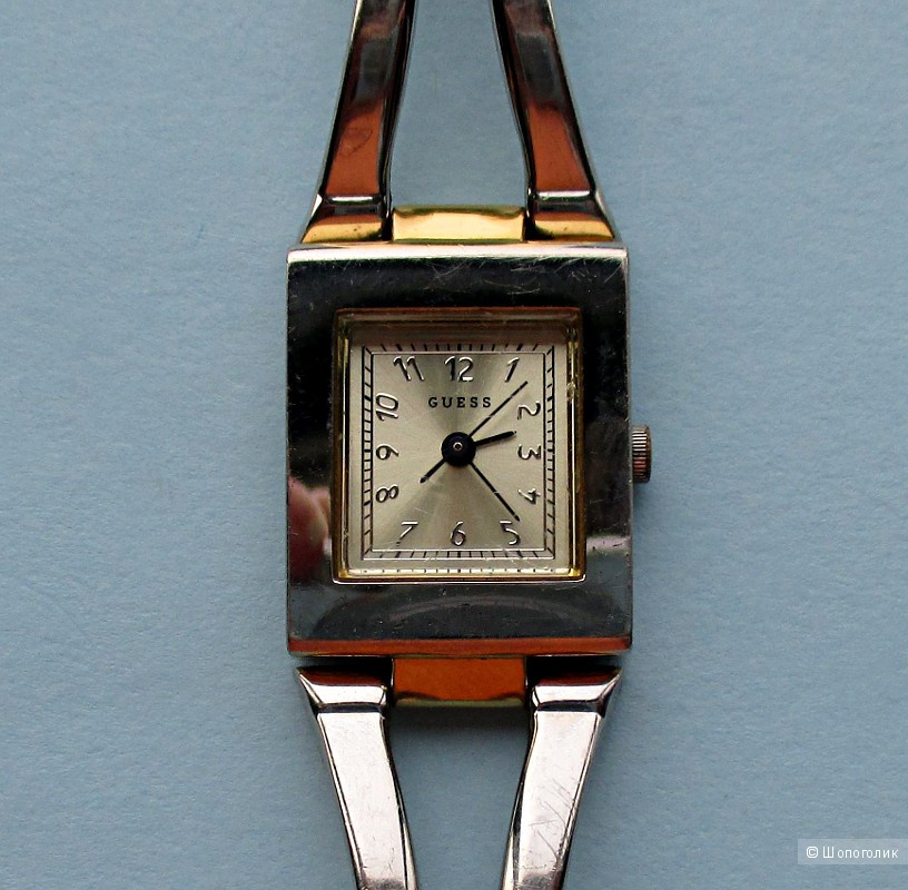 Женские часы Guess с браслетом