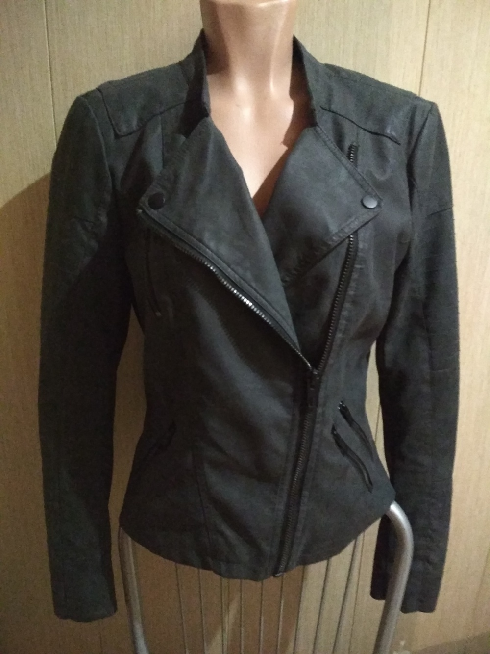 Куртка only 42-44