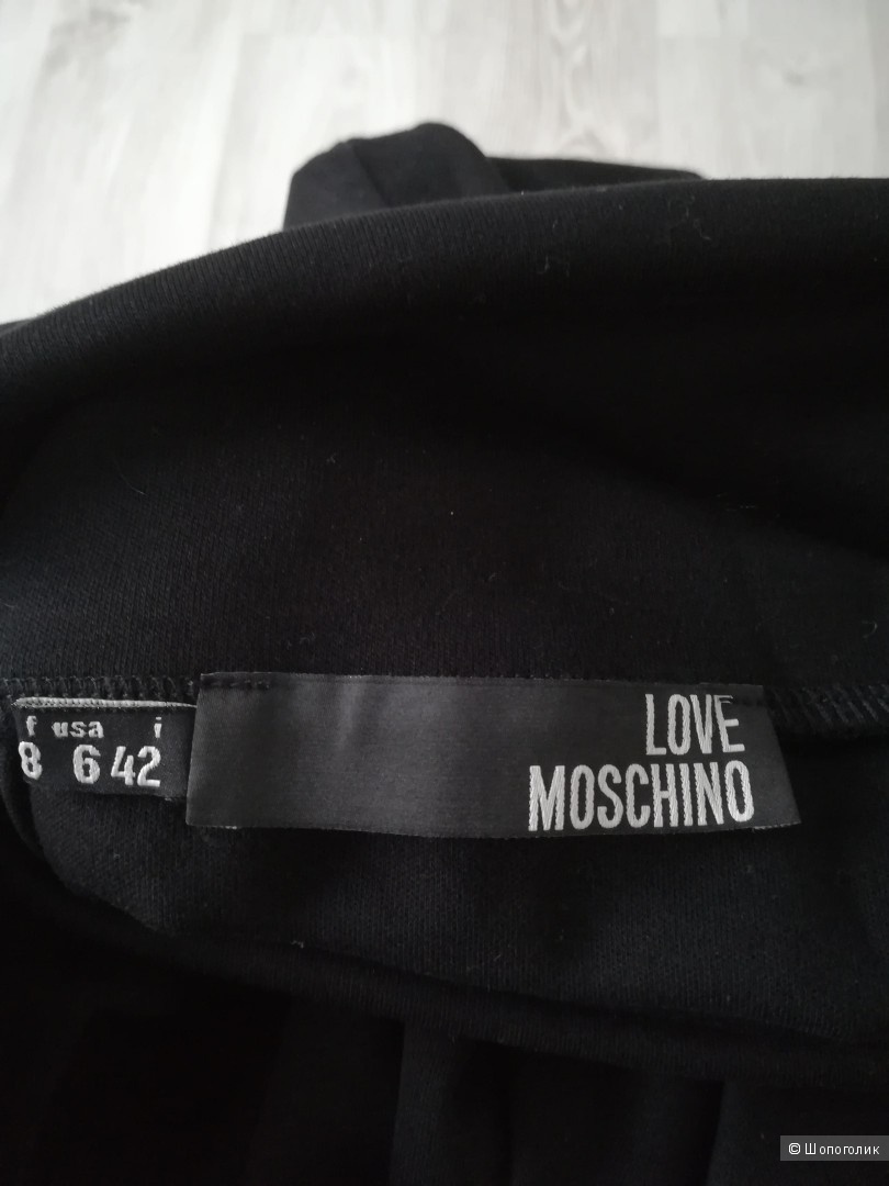 Платье love moschino размер 42-44