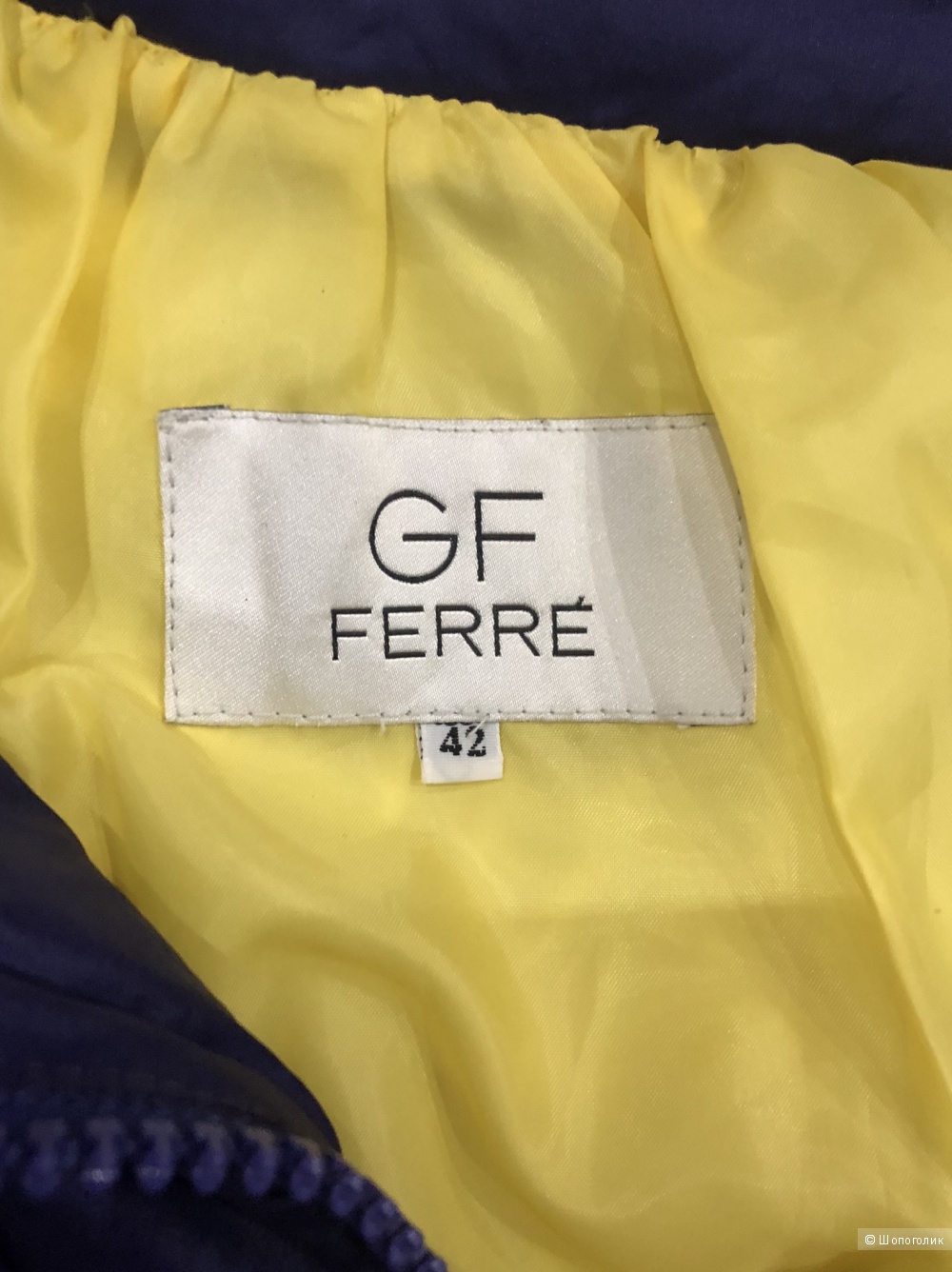 Пуховик Gianfranco Ferre, размер 42-46.