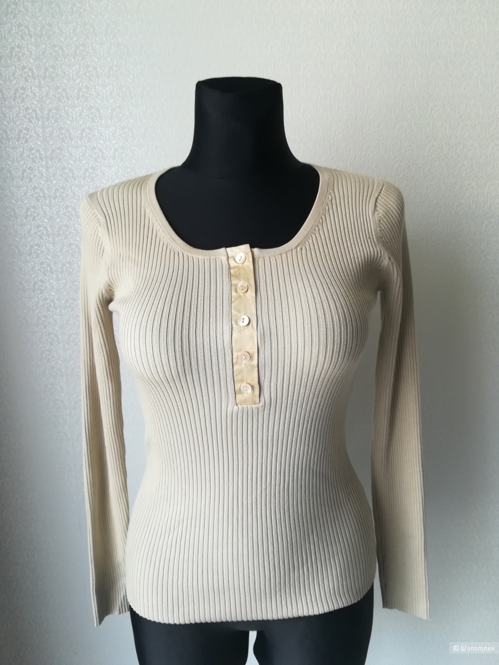 Джемпер tricot silk,размер 42-46
