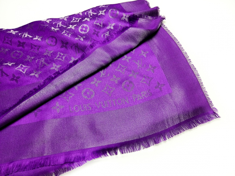 Шаль/платок Louis Vuitton, violet, 140*140 см.