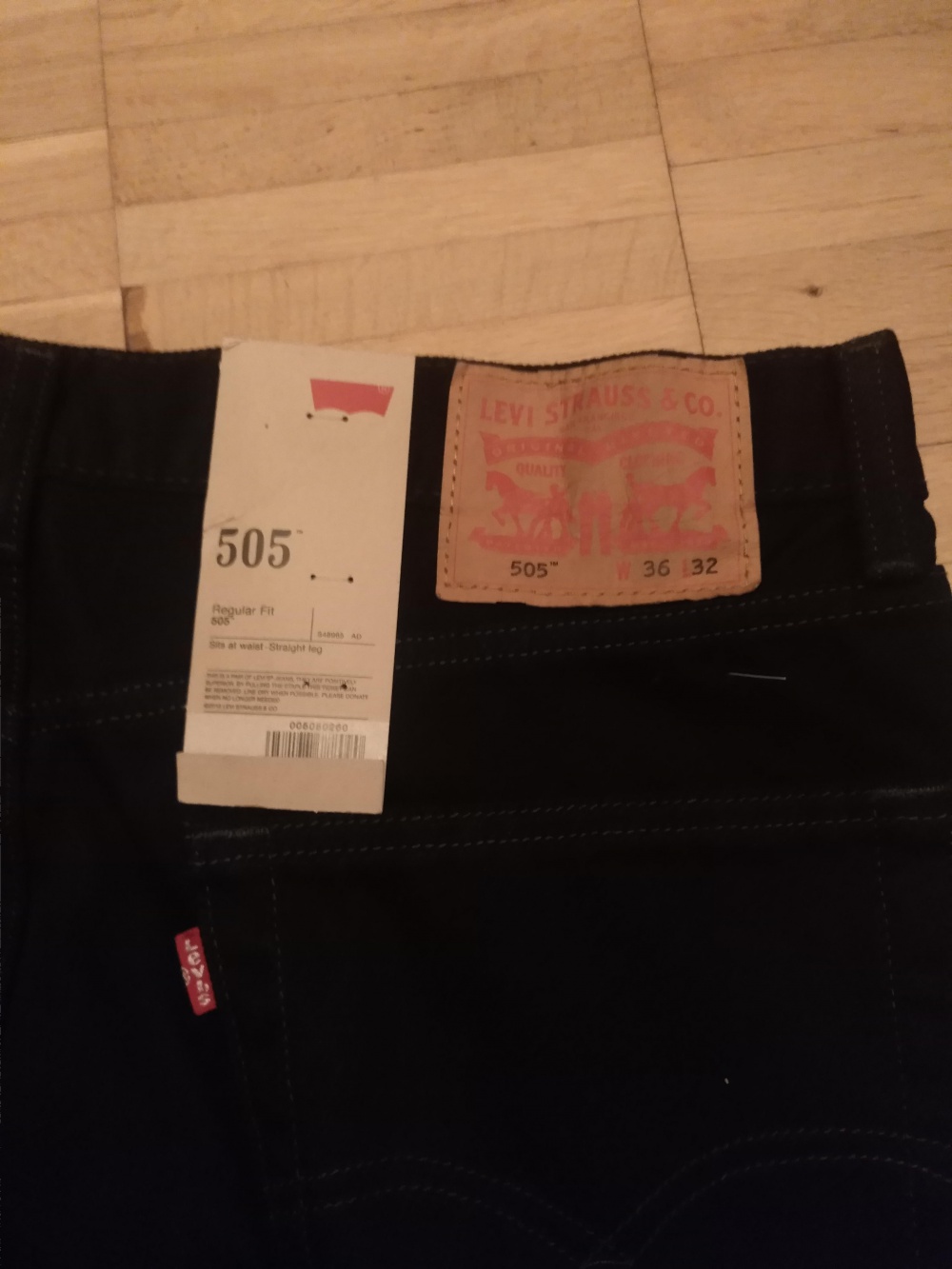 Джинсы Levis 505, размер 36 x 32