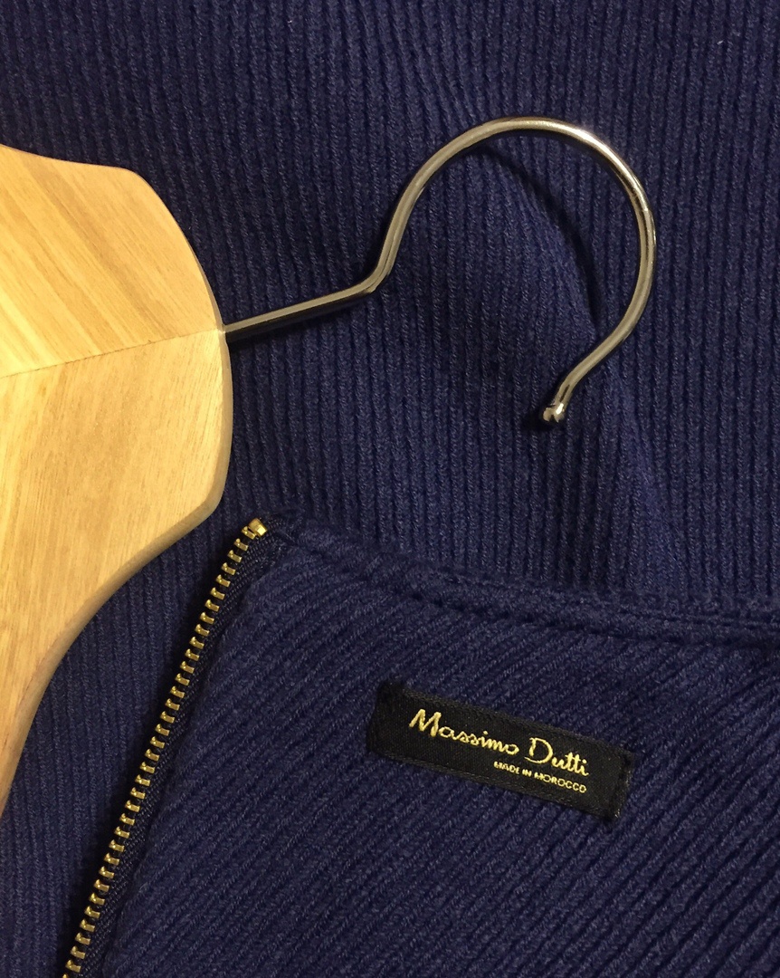 Шерстяное платье Massimo Dutti (EUR 42, RUS 48)