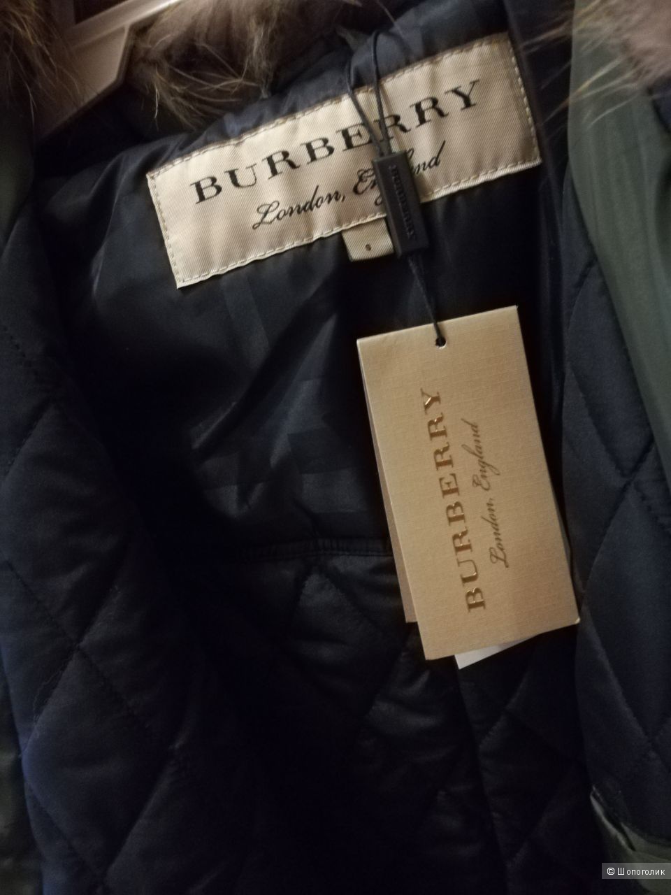 Женская куртка Burberry. Размер M