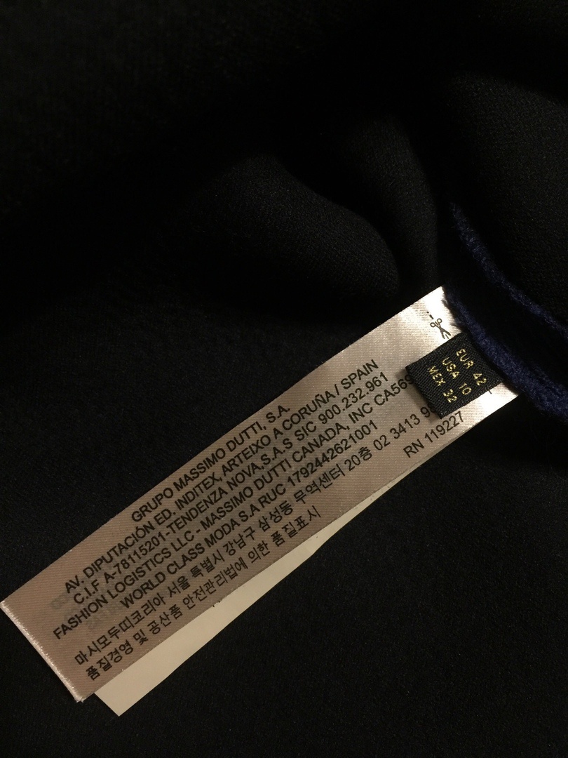 Шерстяное платье Massimo Dutti (EUR 42, RUS 48)