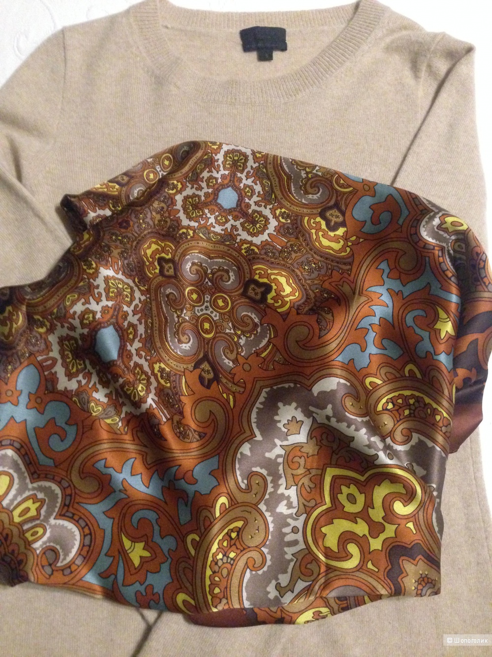 Шёлковый платок Massimo Dutti, размер 110*110