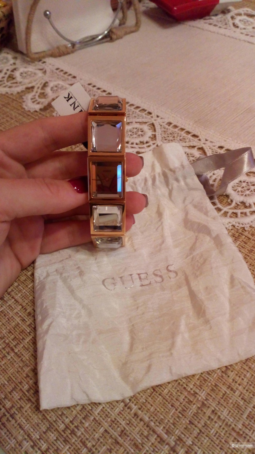 Часы Guess