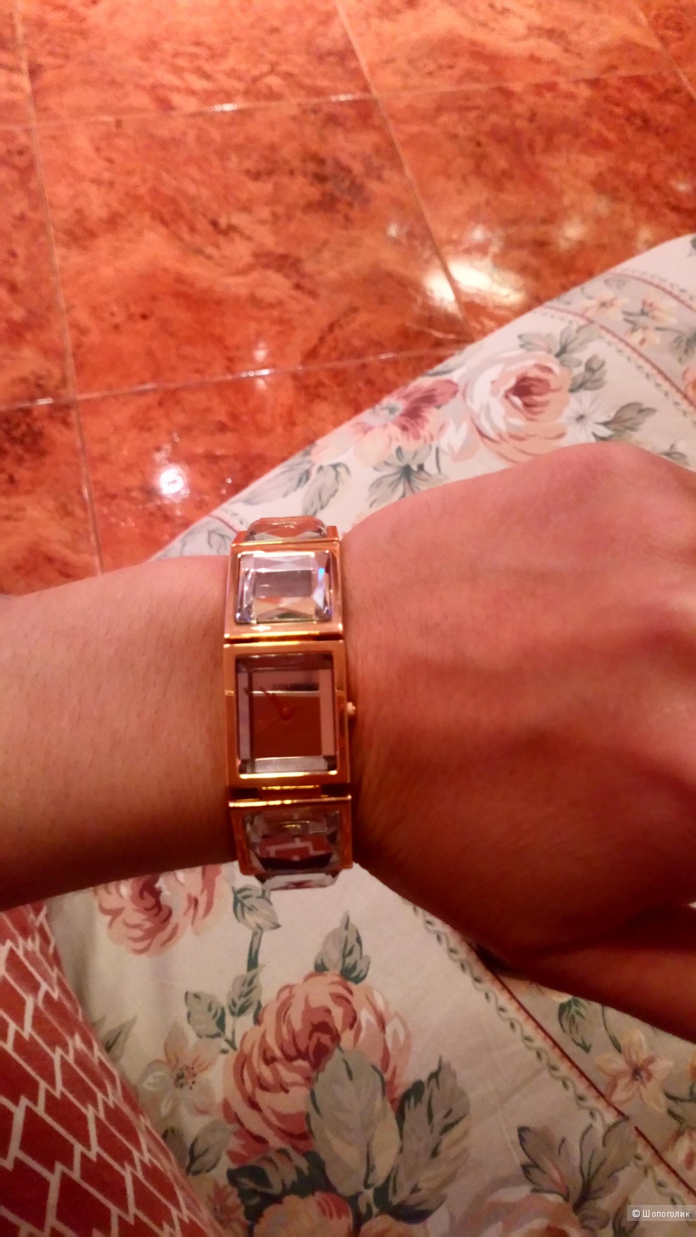Часы Guess