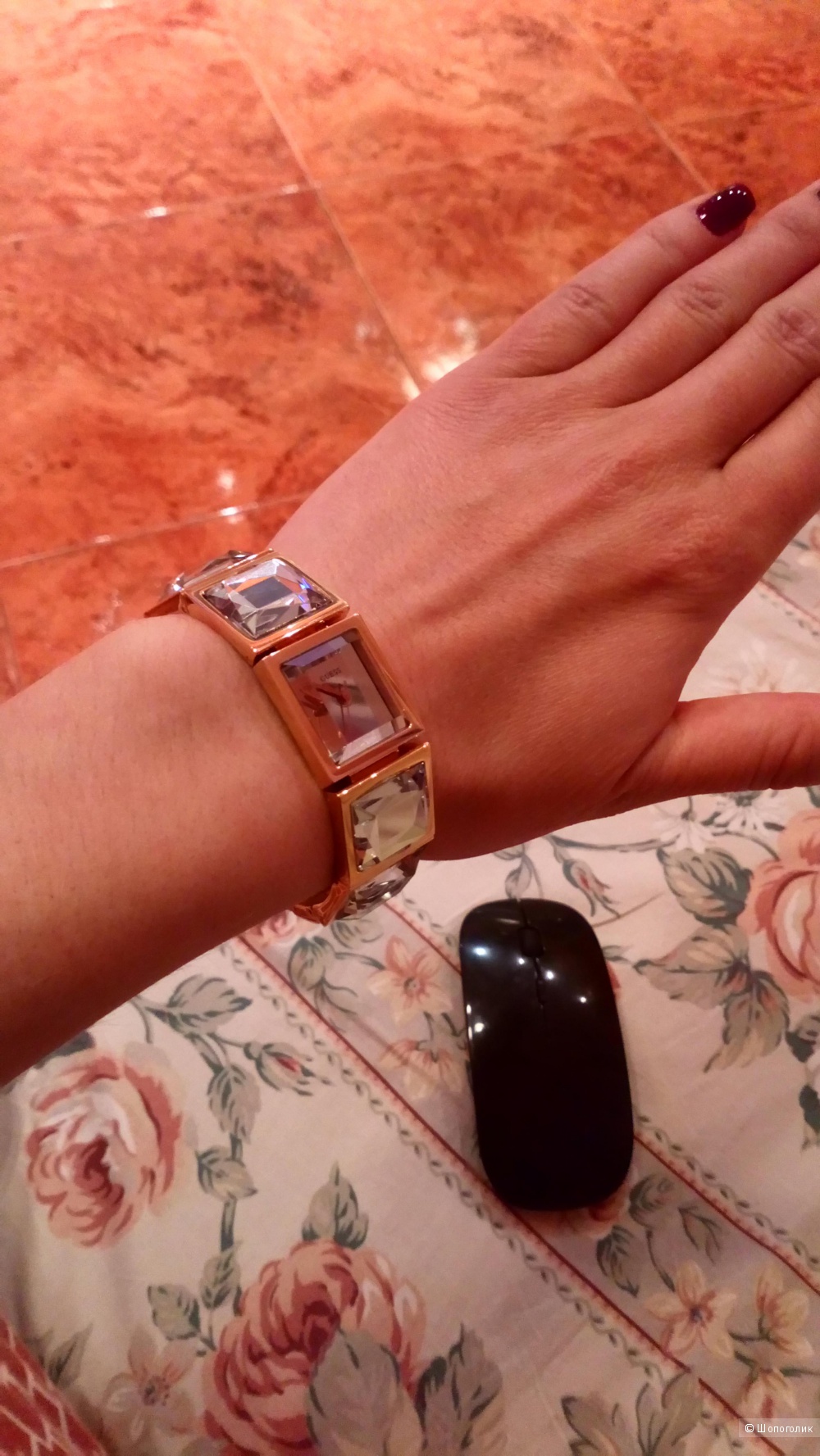 Часы Guess
