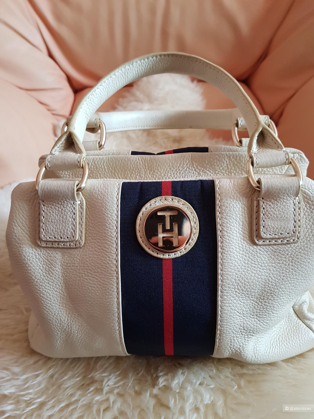 Сумка кожаная Tommy Hilfiger