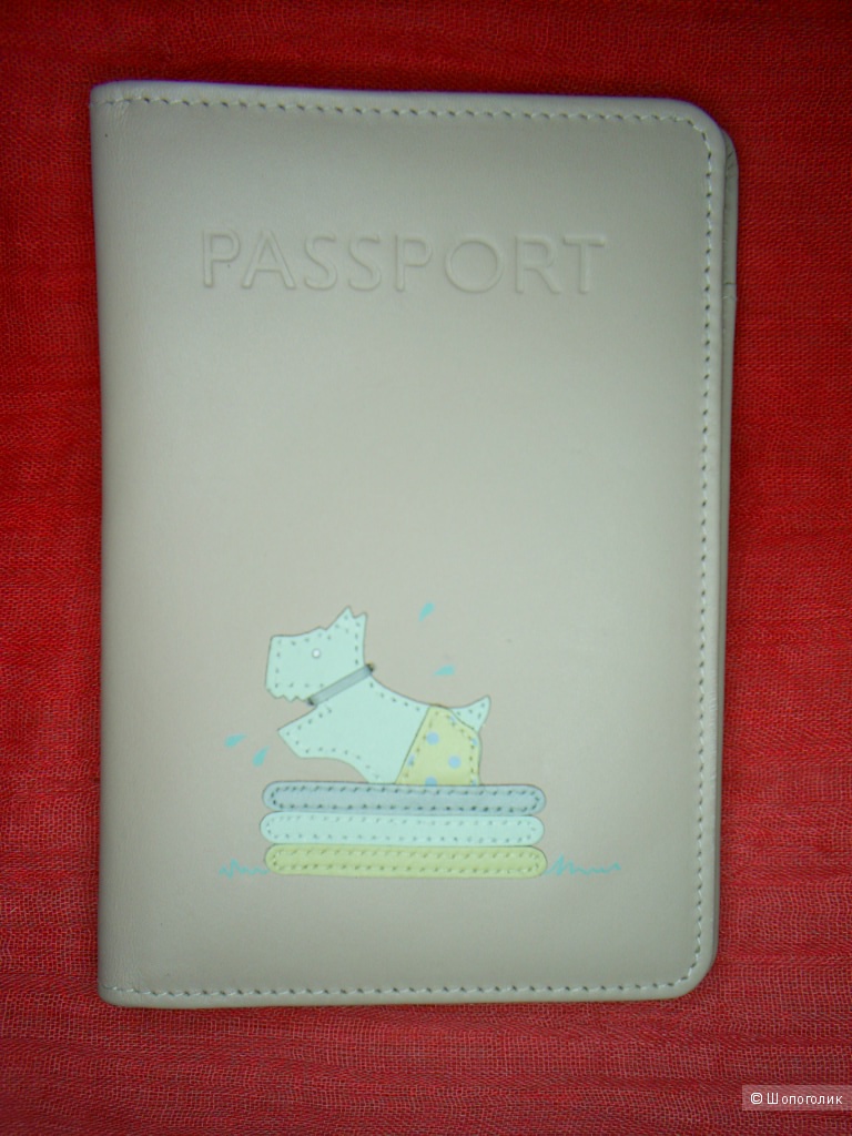 Обложка для паспорта от Radley.