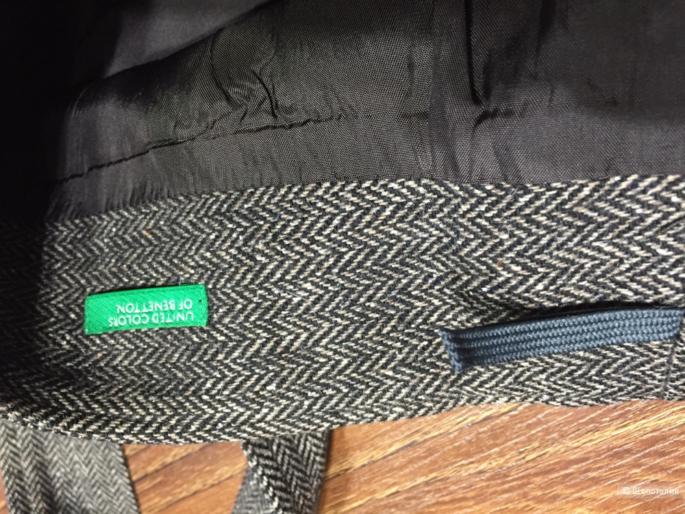 Юбка BENETTON . р.44