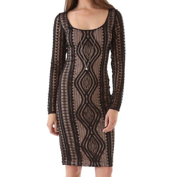 BCBG MaxAzria кружевное платье р.М