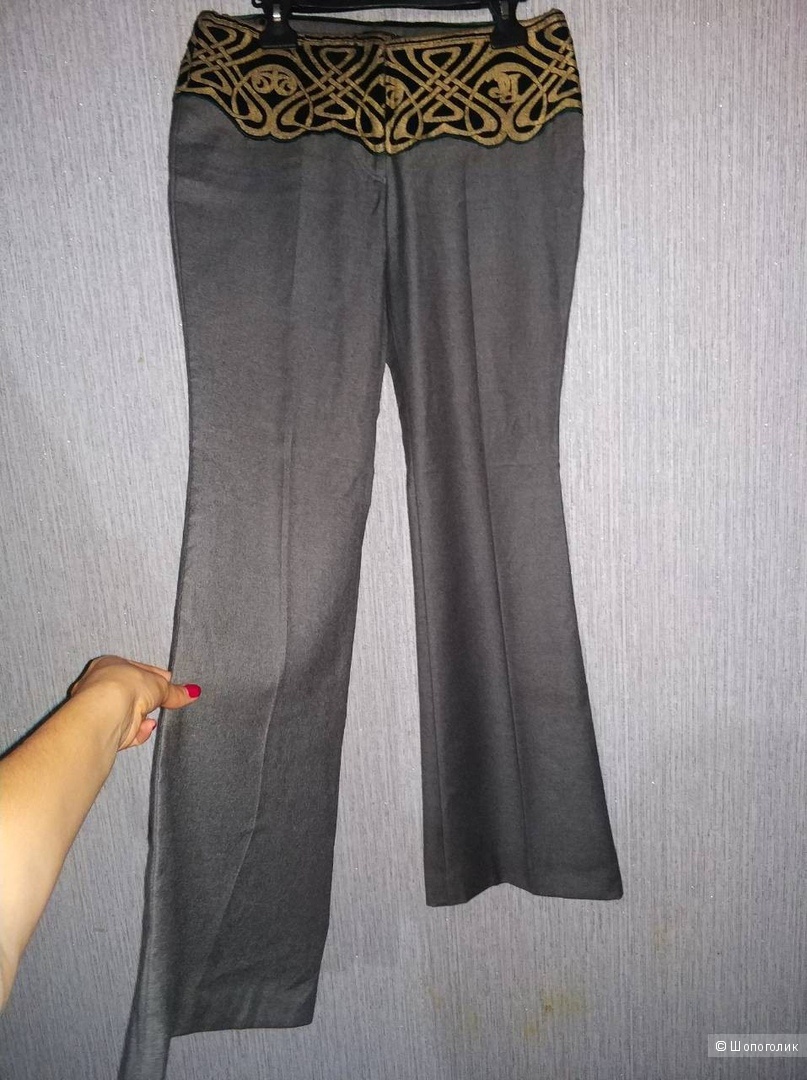 Шерстяные брюки Roberto Cavalli, на 42-44 размер