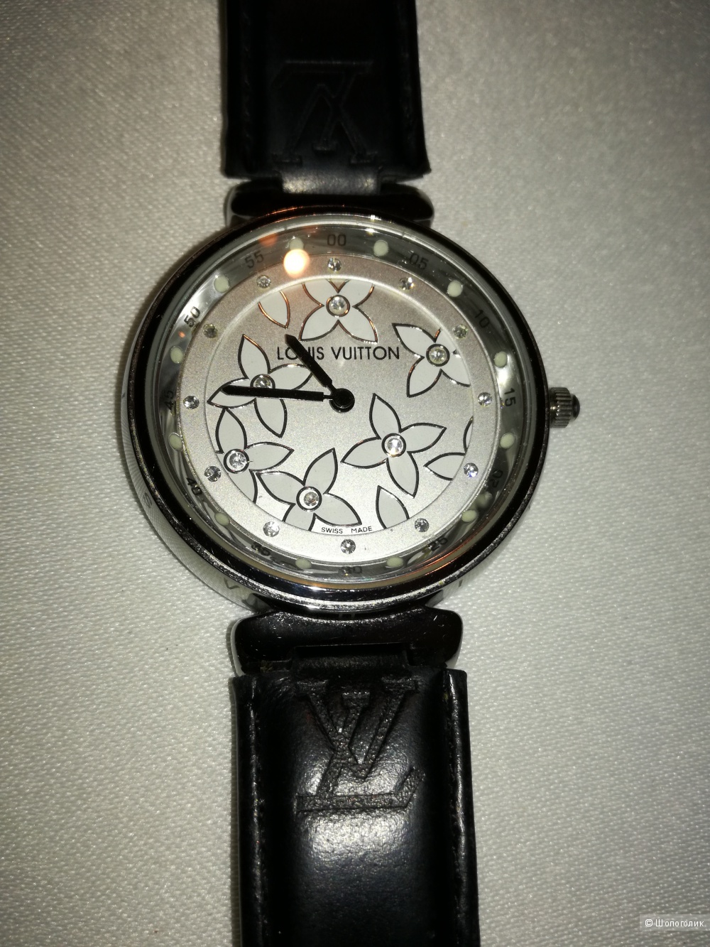 Часы женские Louis Vuitton Tambour