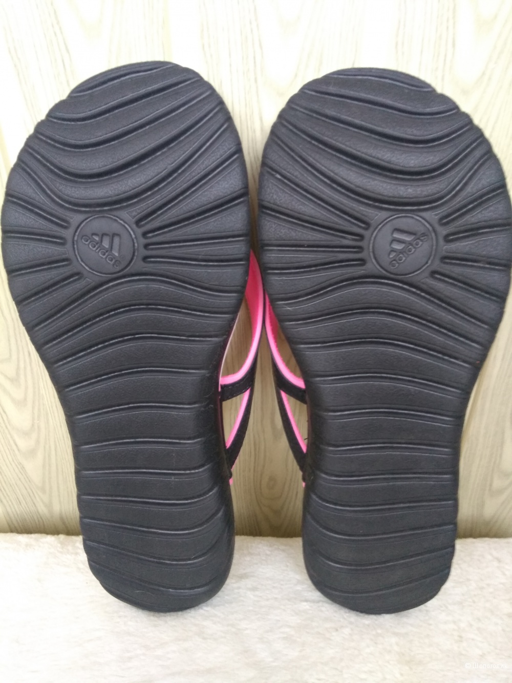Сланцы "Adidas" размер 39