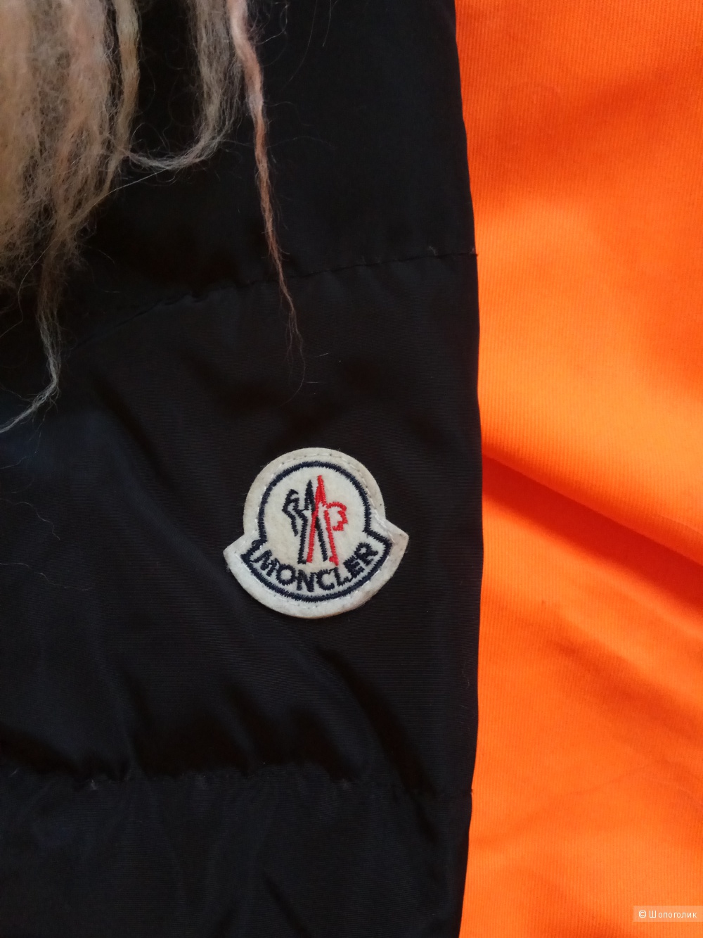 Пуховик Moncler,L,M