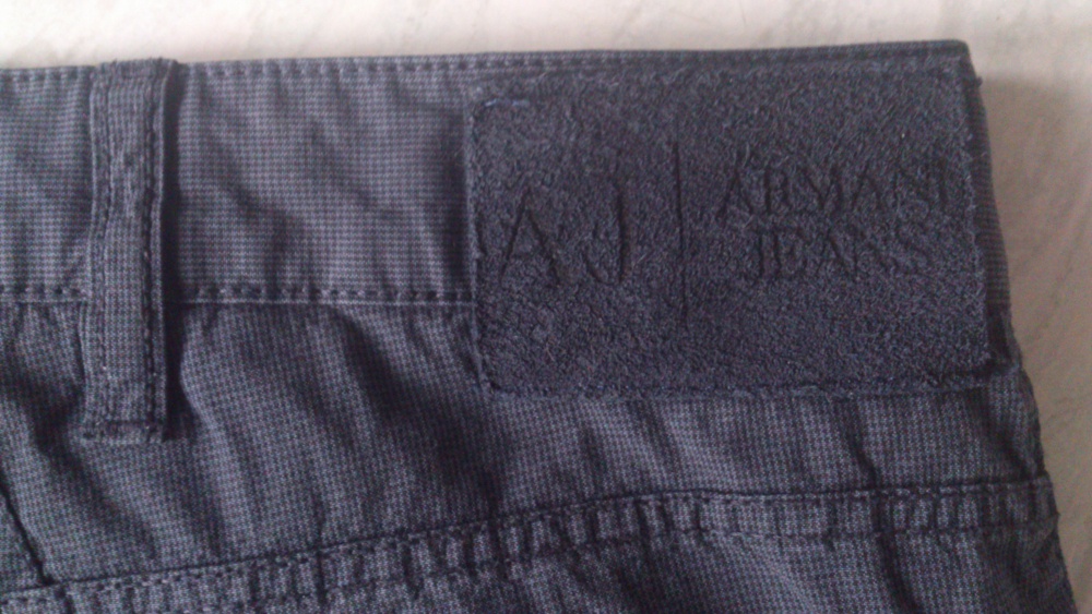 Шорты мужские Armani Jeans 34 х 34