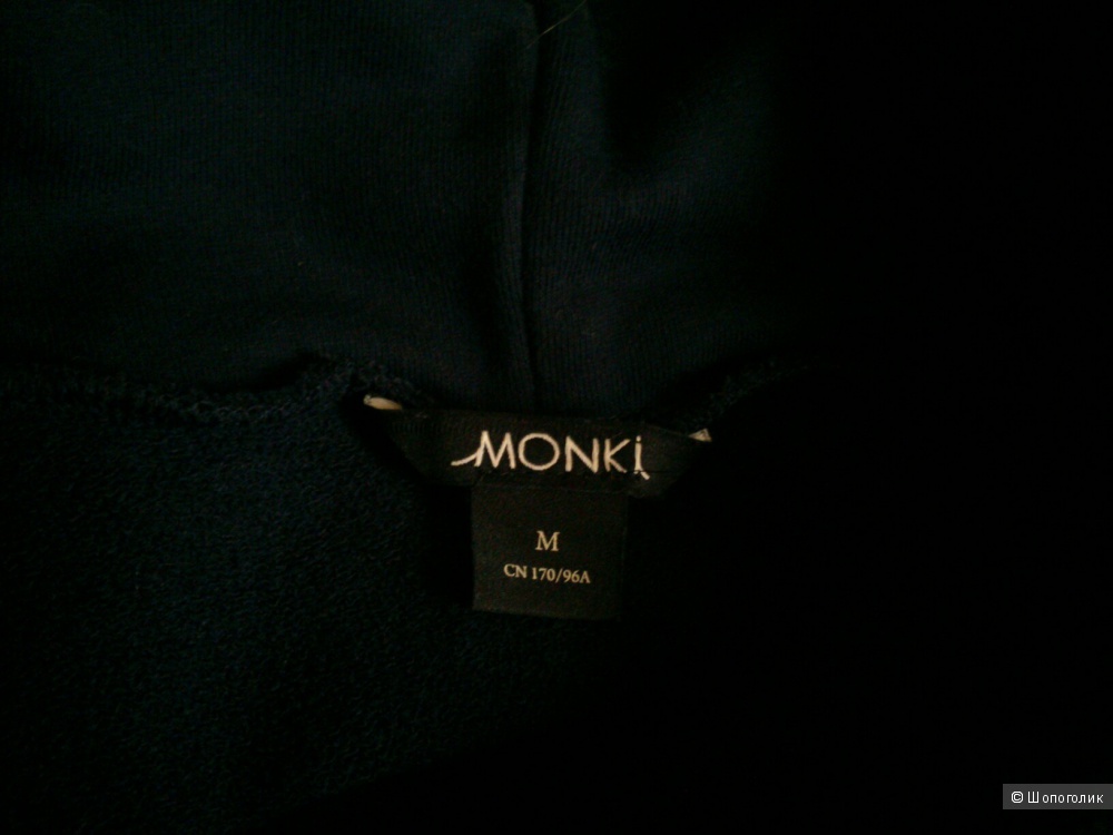 Платье-свитшот Monki. Размер: М (на 46-48, ближе к 48).