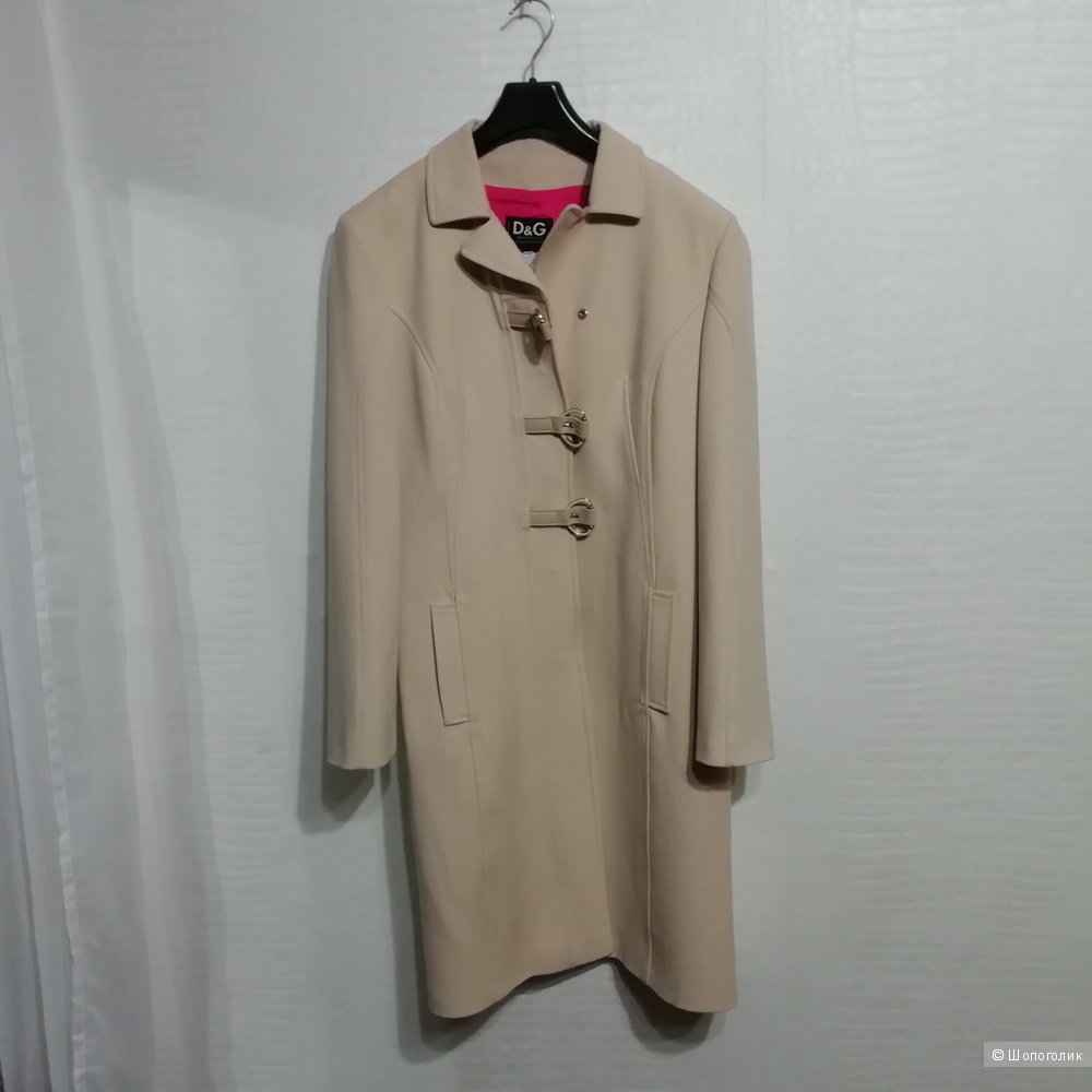 Женское пальто Dolce & Gabbana, размер 48
