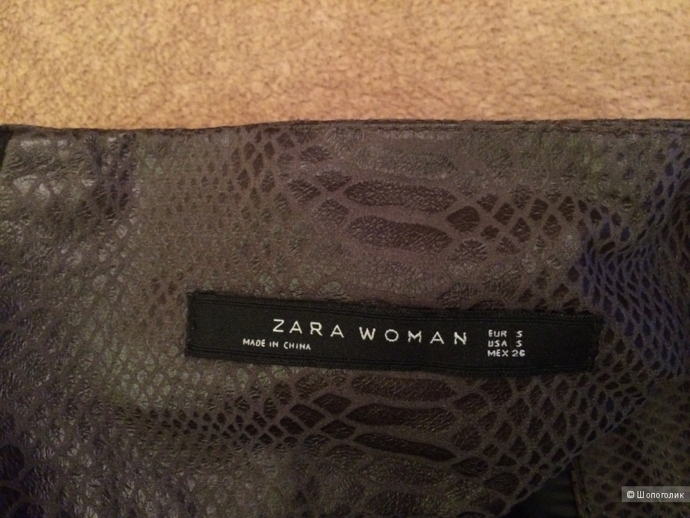 Юбка-карандаш Zara под змеиную кожу размер XS на наш 40-42