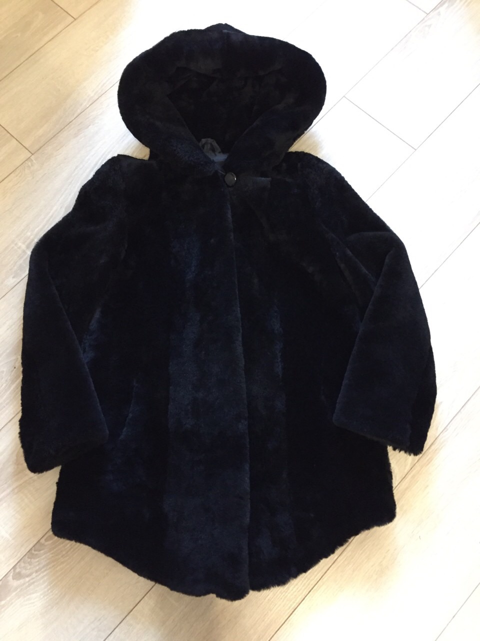Шуба из мутона, «Original fur company»,р-р,46
