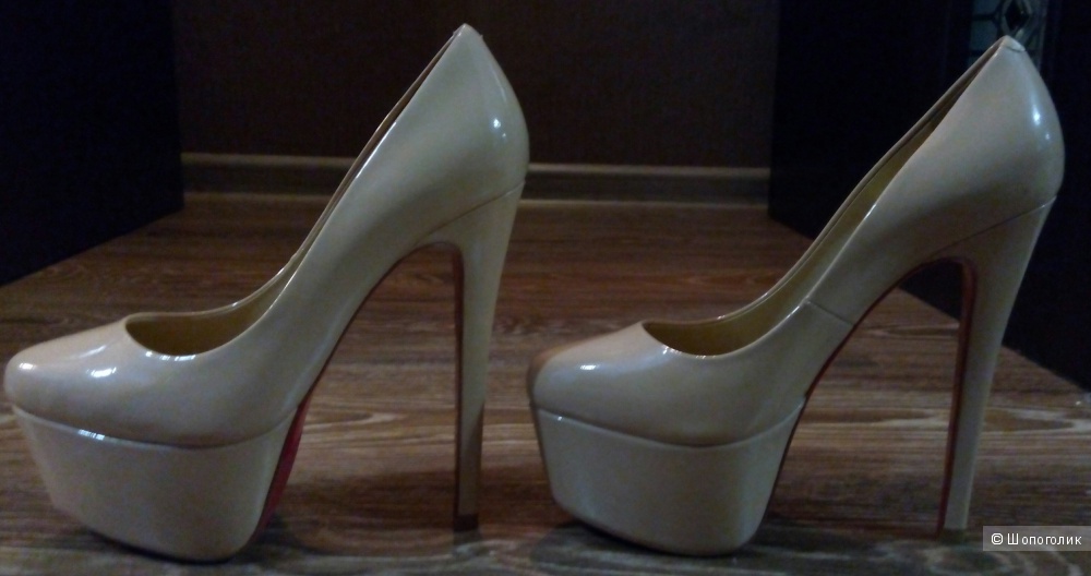 Туфли Christian Louboutin 36 размер