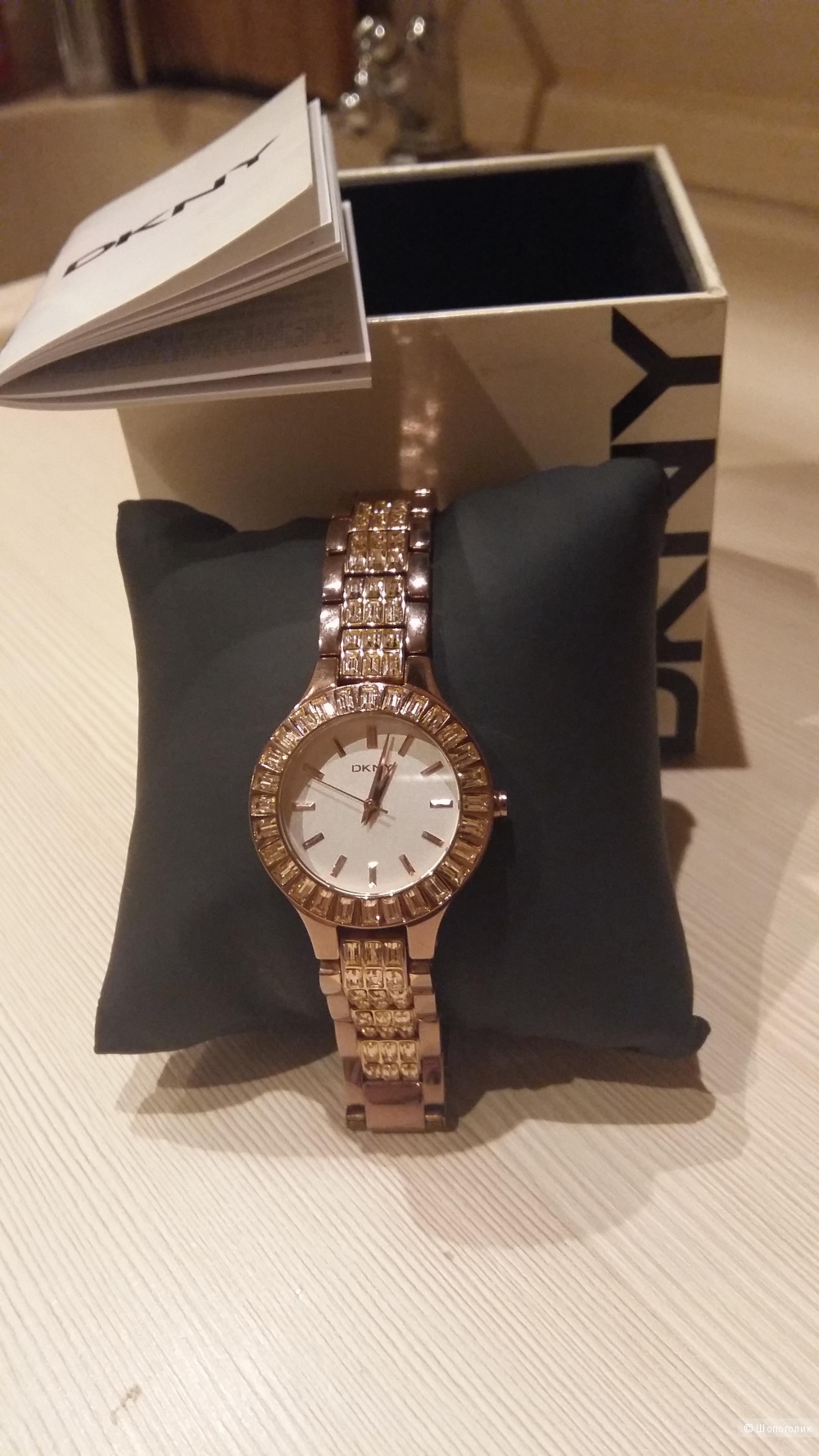 Часы DKNY женские оригинал.