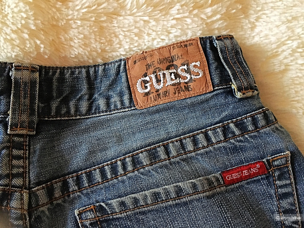 Джинсовые шорты Guess, размер 44/46