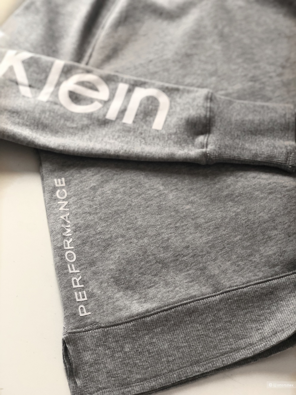 Свитшот Calvin Klein, XS-S