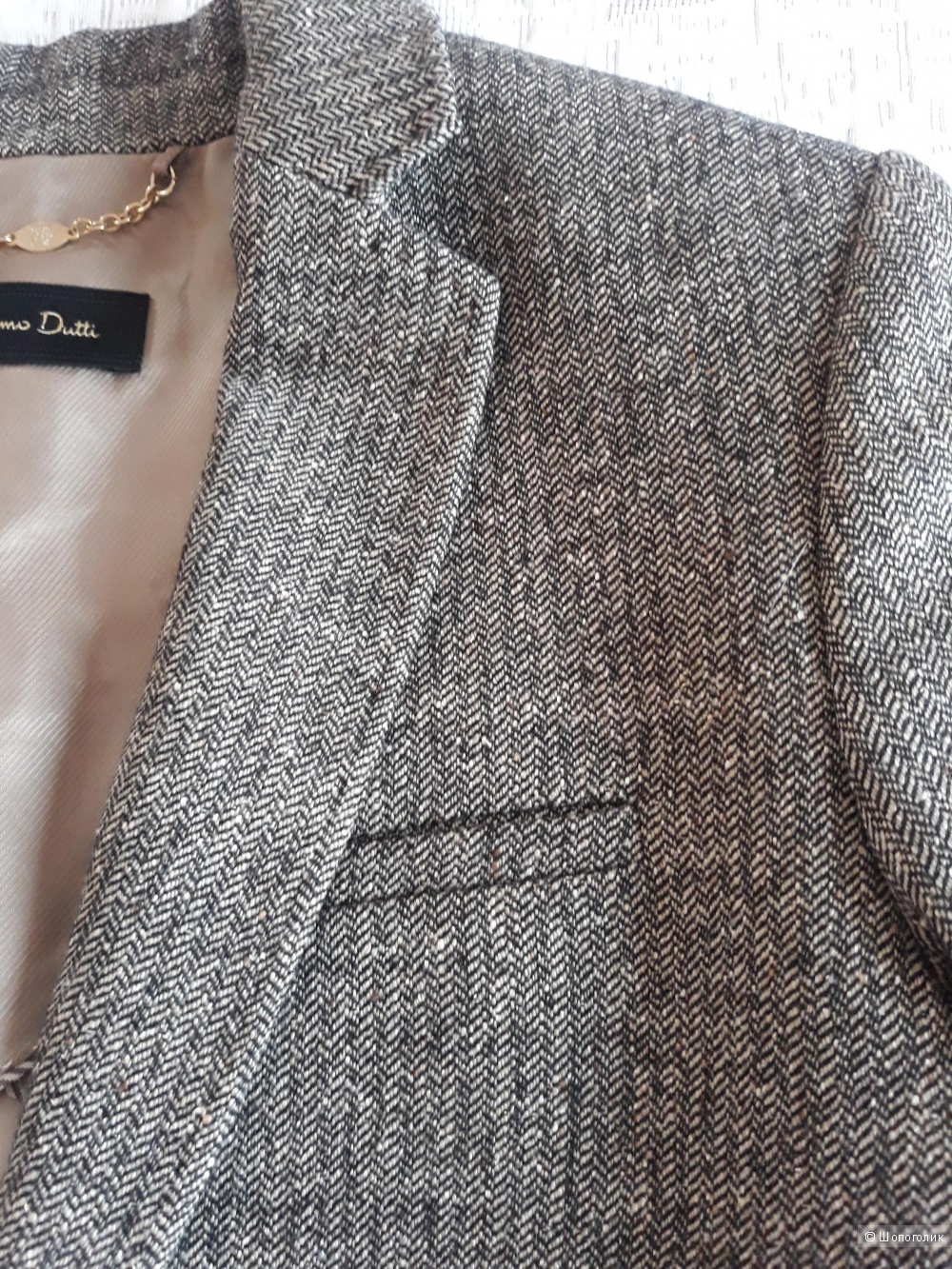 Шерстяной пиджак Massimo Dutti. Размер 34, XS.