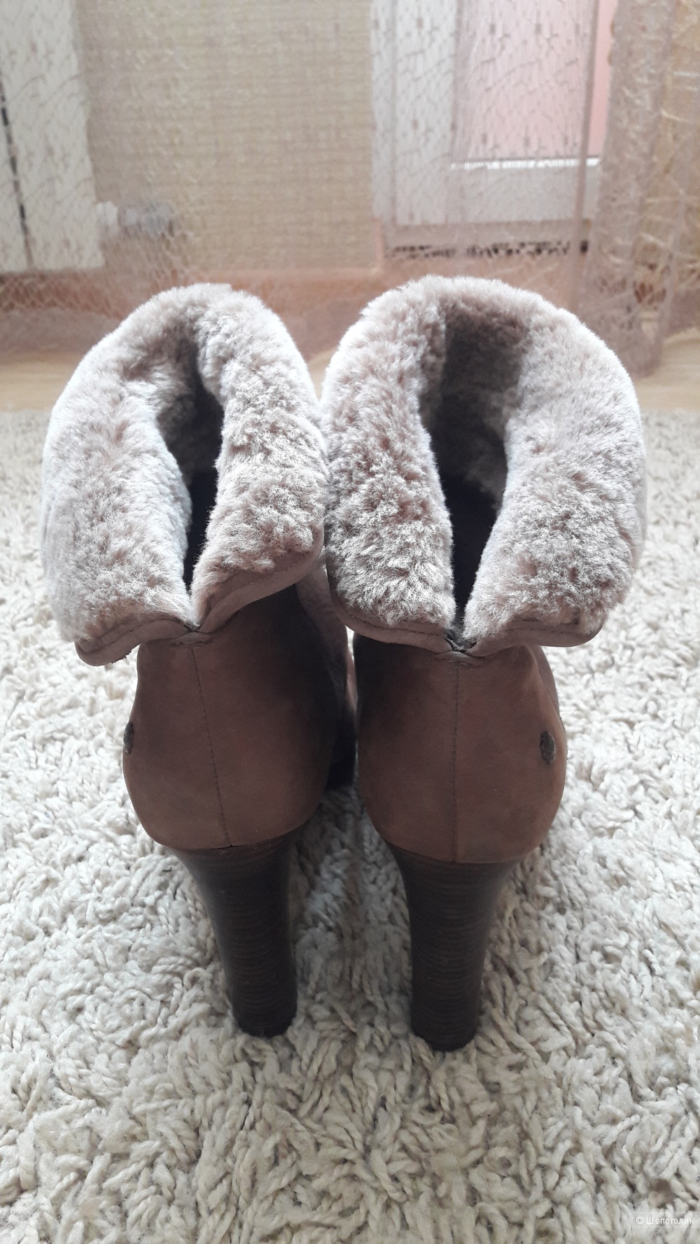 Ботинки UGG AUSTRALIA, размер 39(стелька 25см)