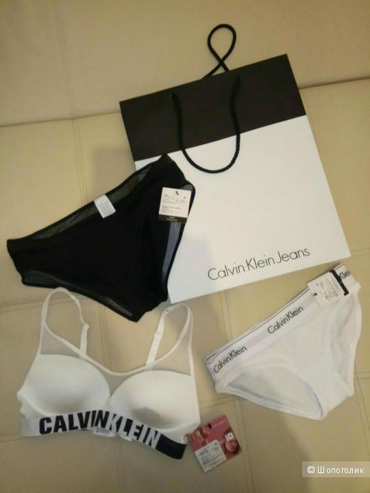 Комплект белья Calvin Klein 42 размер