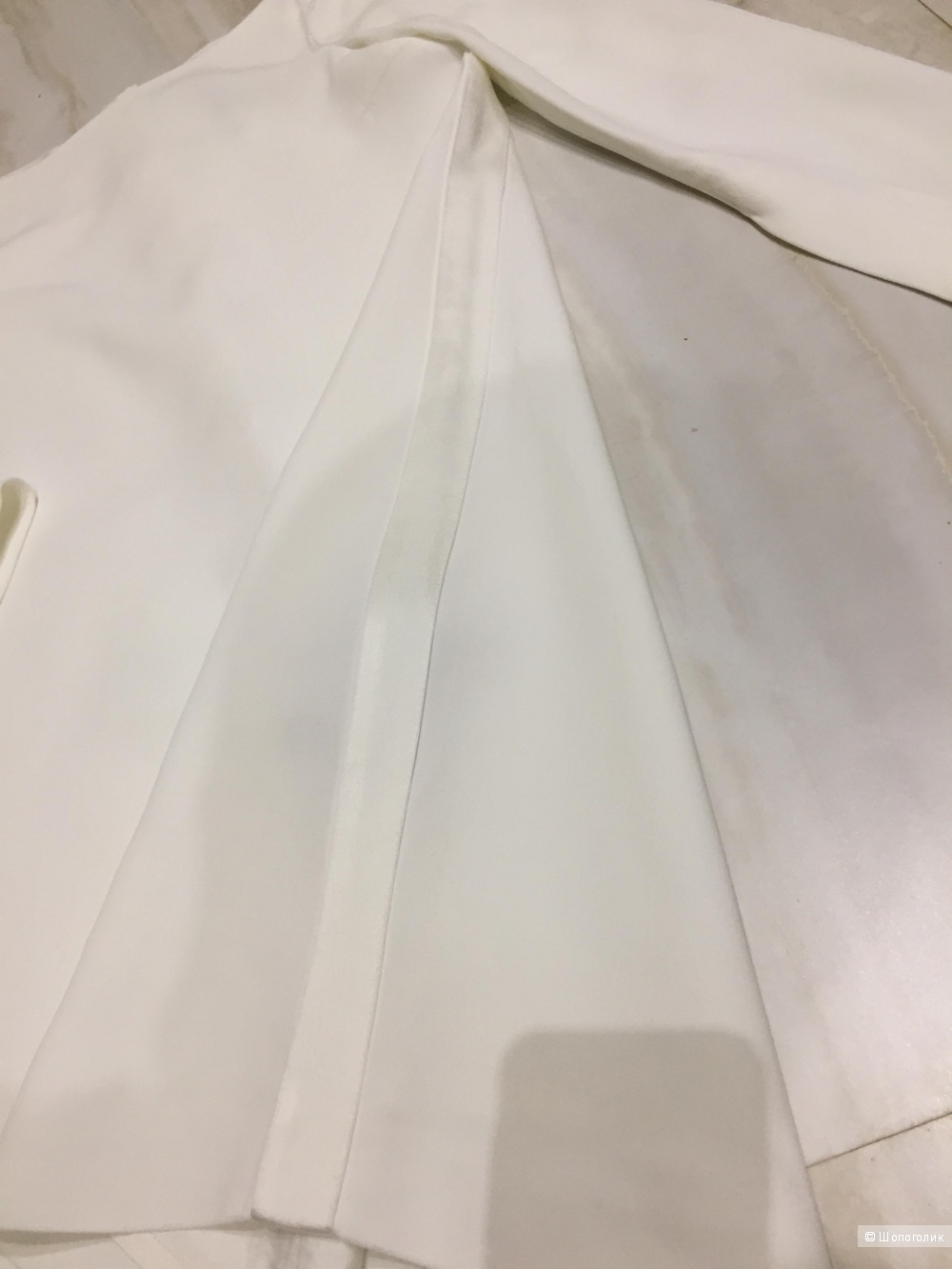 Платье с лампасами: Massimo Dutti, 42 евро