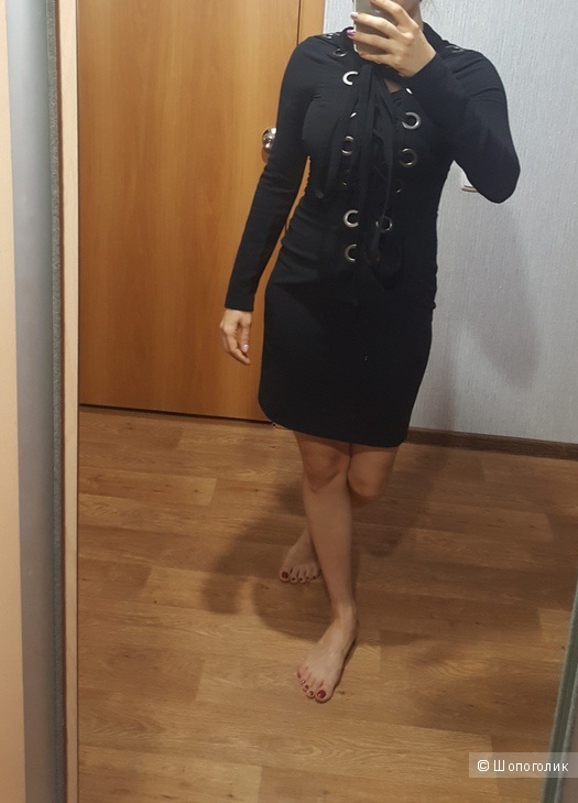 Шерстяное платье Givenchy на S/М